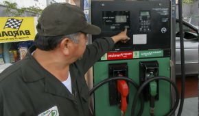 El costo de las gasolinas será liberado a partir de marzo del próximo año