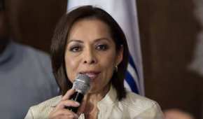 La precandidata a la gubernatura del Estado de México calificó la decisión del INE como censura