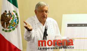 El líder de Morena dijo que destinaría 20% del dinero que recibirá su partido en 2018
