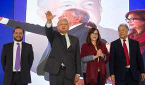 AMLO propuso una Constitución moral para acabar con los problemas de México