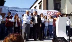 Andrés Manuel López Obrador presentó a Santiago Nieto como un nuevo elemento en su campaña presidencial