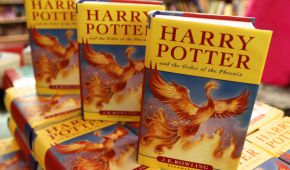 El cuarto libro de la saga: "Harry Potter y la Orden del Fenix"