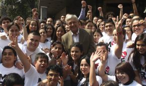 Cuando se lanzó la campaña negativa contra López Obrador en 2006, muchos de los jóvenes de hoy aún eran niños o adolescentes