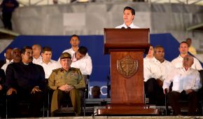 El presidente mexicano durante su participación en la Plaza de la República en La Habana