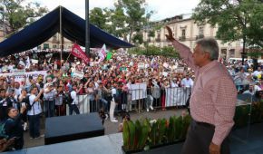 Camino a 2018, López Obrador busca aliados de otros partidos