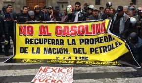 Siguen las protestas contra el alza en la gasolina