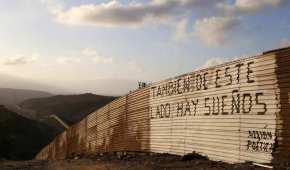 El presidente de Estados Unidos, Donald Trump insiste en levantar un muro fronterizo