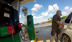 Hacienda dijo que atendió las peticiones de los gasolineros que operan en la frontera del país