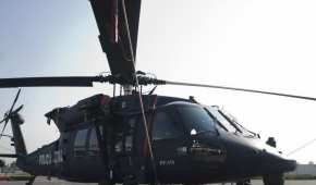 Un helicóptero Black Hawk que el gobierno de EU entregó a México como parte de la Iniciativa Mérida