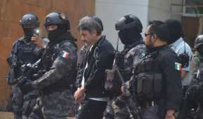 Bajo un fuerte dispositivo de seguridad, Dámaso López fue trasladado a las instalaciones de la Seido para que rinda su declaración