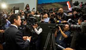 El presidente de México anunció la creación de fiscalías para atender los delitos contra periodistas