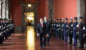 El presidente de México confía en que su último año de gobierno habrá menos riesgos para el país que en 2017