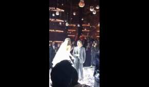 El presidente Enrique Peña Nieto bailando con la novia de una boda el pasado fin de semana