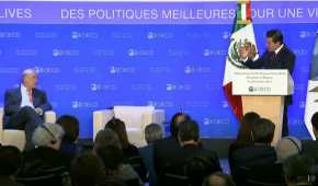 El presidente Peña Nieto le dijo a integrantes de la OCDE que es necesario arriesgarse para cambiar a México