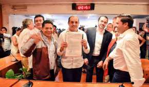 El candidato de Morelos irá por Morena, el PES y el PT