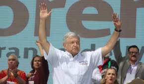 López Obrador va arriba en las encuestas, también en la de #VotoMillennial de Nación321