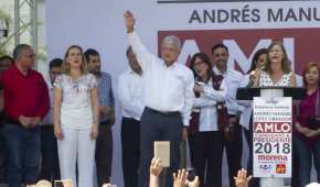 El candidato de Morena prometió, en caso de ganar, no estar siempre en la CDMX sino recorrer el país