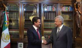 El presidente Peña Nieto y AMLO durante su primer encuentro, el pasado 3 de julio
