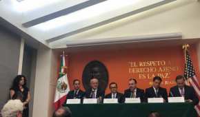 El equipo negociador de México durante conferencia de prensa sobre el TLCAN