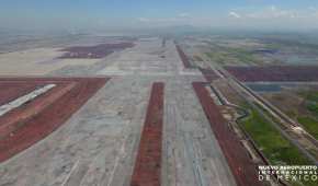 Así lucen las próximas pistas del Nuevo Aeropuerto de México, las cuales tendrán una longitud de 5 kilómetros