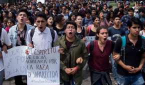 Estudiantes de la UNAM se han manifestado contra la violencia en la institución