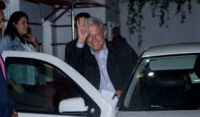 López Obrador salió de la casa de transición este domingo por la noche