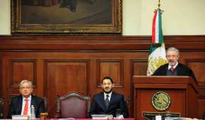 Andrés Manuel López Obrador, Martí Batres y Luis María Aguilar