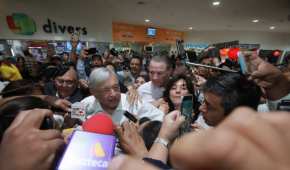 El presidente en el aeropuerto de Mazatlán