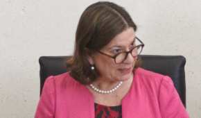 La embajadora de México en EU se quejó de su lugar en una reunión con AMLO