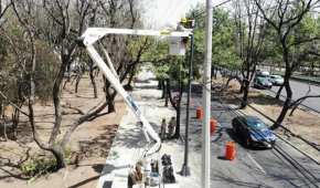 La administración de Tlalpan instaló 55 reflectores en Residencial Villa Coapa