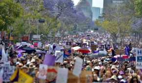 Miles de mujeres salieron este domingo a marchar en contra de la violencia de género y feminicida