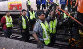 Luego de choque de dos unidades del Metro, este miércoles se extendieron los trabajos de retiro