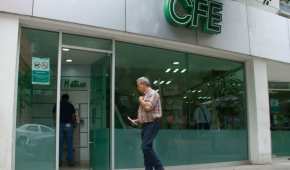Un grupo de delincuentes robó cerca de dos millones de pesos de varios cajeros de la CFE
