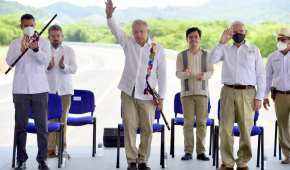 Los encuestados reprueban que le presidente López Obrador no use cubrebocas
