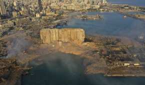 La ciudad de Beirut amaneció entre escombros, luego de una fuerte explosión
