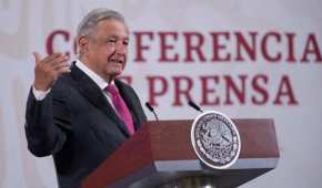 El presidente mexicano criticó que medios estadounidenses hayan "censurado" al presidente de Estados Unidos