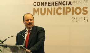 El exgobernador enfrenta cargos por desvíos durante su gestión en Chihuahua
