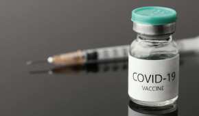 Muchos estados y ciudades de Estados Unidos tienen un excedente creciente de vacunas contra COVID-19
