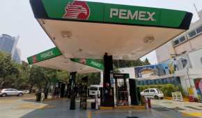 La ley contempla que el Gobierno podrá tomar a través de Pemex las instalaciones de las empresas cuyos permisos sean suspendidos