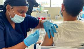 El gobierno de Laredo, Texas ofrece vacunas a mexicanos que deseen vacunarse en ese país
