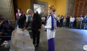 El presidente emitió su voto dentro de Palacio Nacional