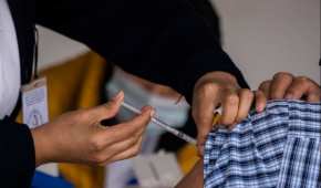 Se calcula vacunar a 284 mil 462 personas con la primera dosis de la vacuna AstraZeneca
