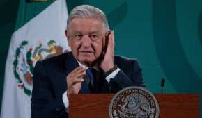 El presidente López Obrador acusó a la oposición de hacer "politiquería"