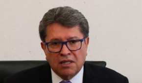 El líder del Senado insiste en que él debe ser el candidato presidencial de Morena en 2024