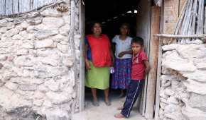 Oaxaca sigue manteniéndose con el mayor número de municipios con población en situación de pobreza