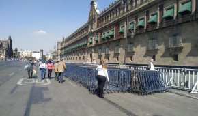 Desde el 4 de enero, integrantes de la colectiva se mantienen afuera de Palacio Nacional