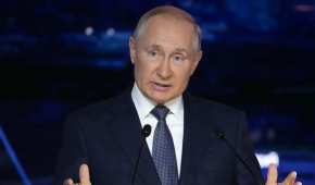 El líder ruso busca sancionar con cárcel a quien hable mal del Ejército