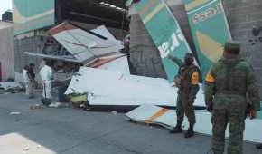 Una avioneta se estrelló en una Bodega Aurrerá ubicada en Morelos