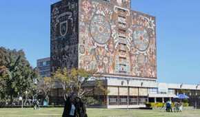 Desde el último cuatrimestre de 2021, mil 500 pasantes de la UNAM se han integrado a hospitales.