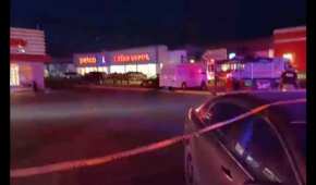 Esta tarde, además se reportaron varias tiendas quemadas donde hubo otras 2 muertas